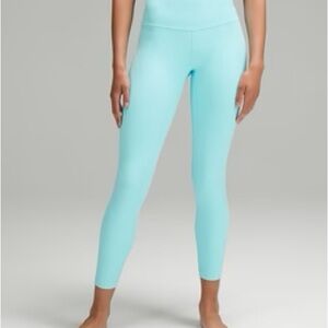 Lululemon- Women's Aqua Leggings size 4